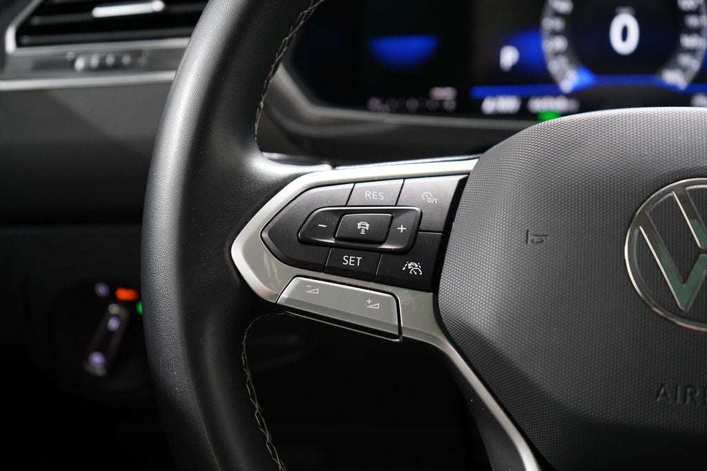 2023 Volkswagen Tiguan SE