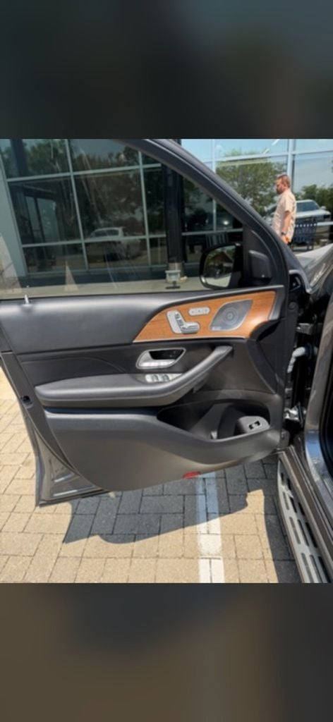 2023 Mercedes-Benz GLS GLS 580
