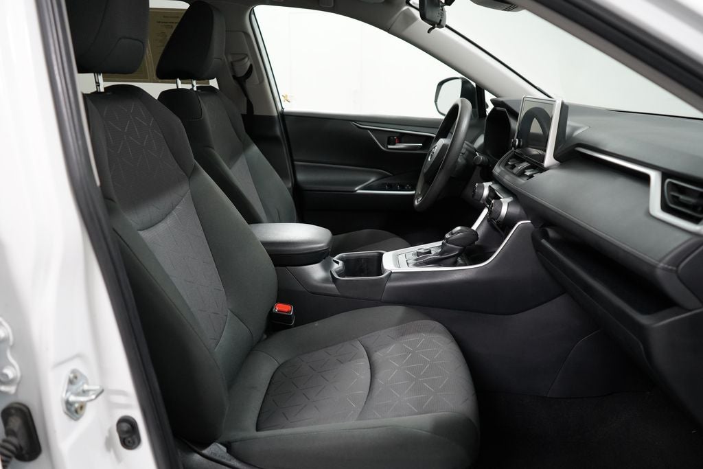 2025 Toyota RAV4 Hybrid Hybrid XLE