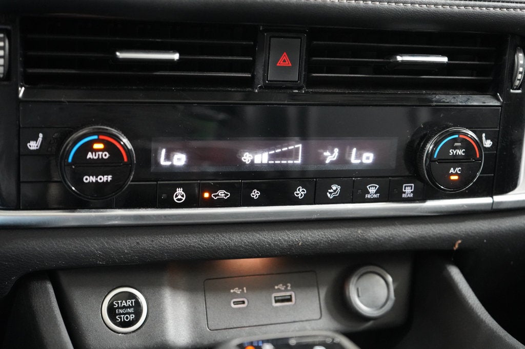 2022 Nissan Rogue SV
