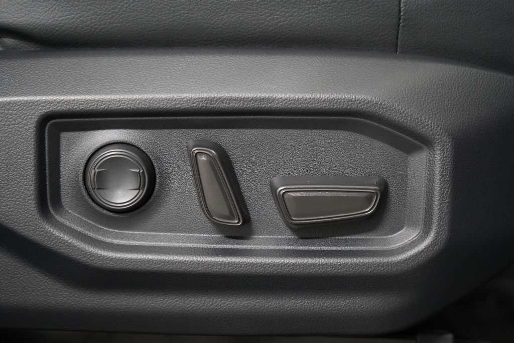2025 Toyota Tundra Base