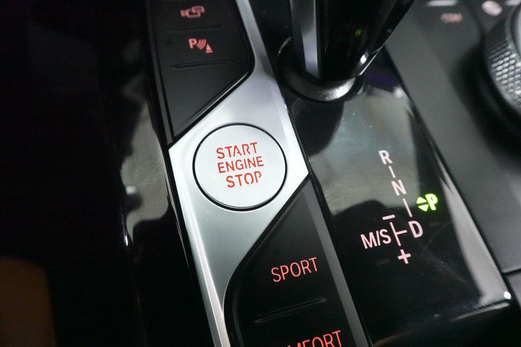 2023 BMW X4 M40i