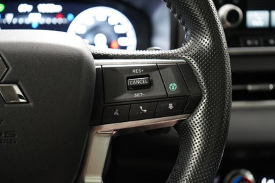 2024 Mitsubishi Outlander Base