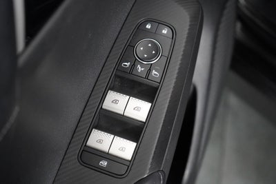 2024 Mitsubishi Outlander Base