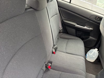 2016 Subaru Impreza 2.0i