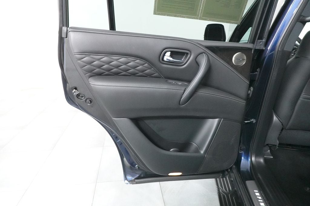 2023 INFINITI QX80 Sensory