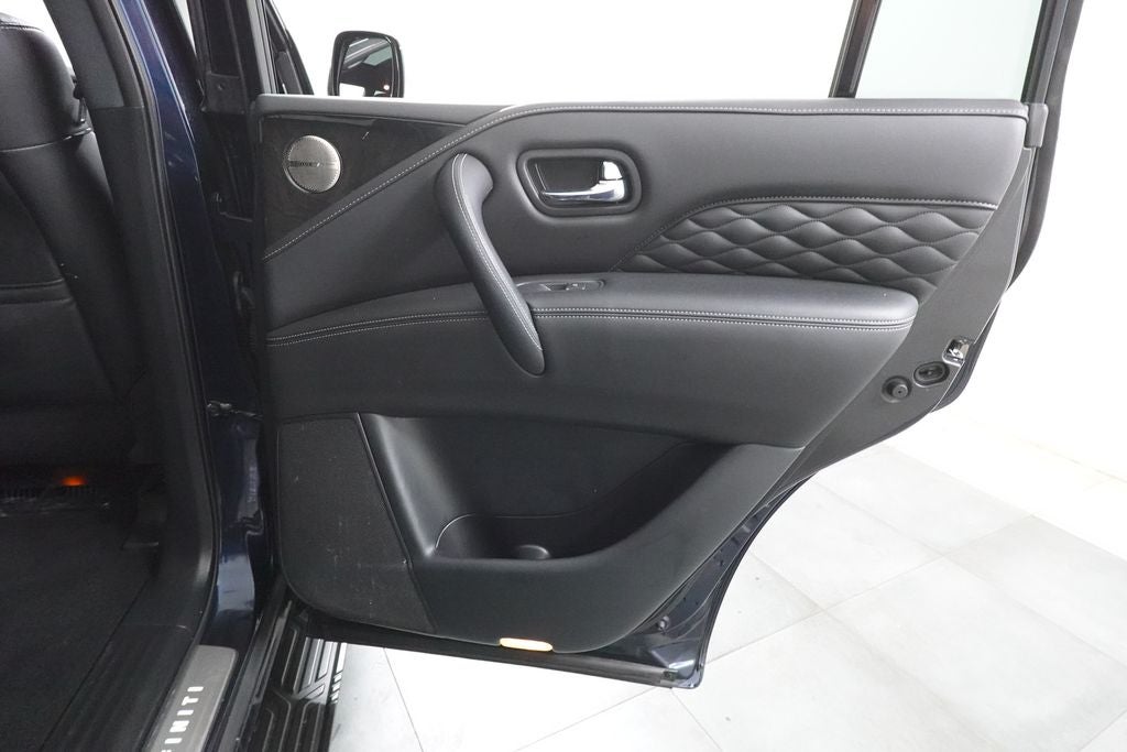 2023 INFINITI QX80 Sensory