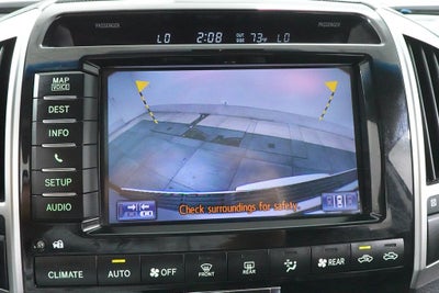 2014 Toyota Land Cruiser Base