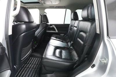 2014 Toyota Land Cruiser Base