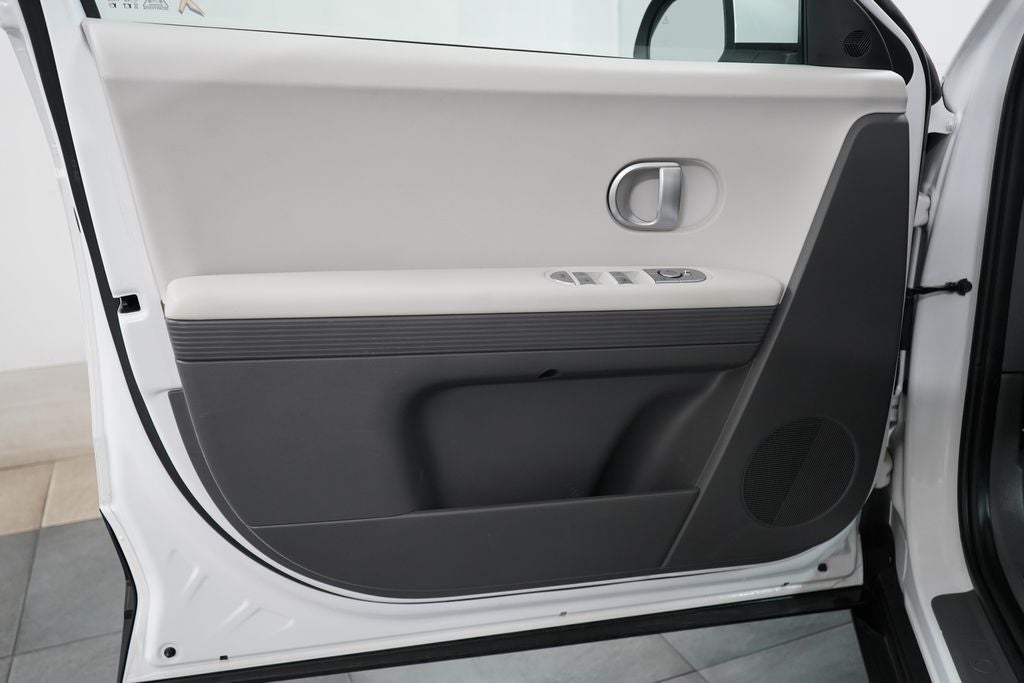 2023 Hyundai IONIQ 5 SE