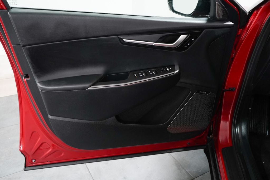 2024 Kia EV6 Wind