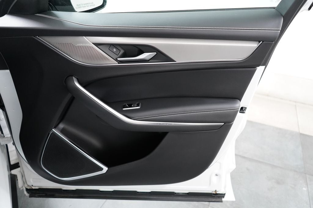 2025 Jaguar F-PACE R-Dynamic S