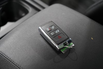 2022 Land Rover Defender 110 S