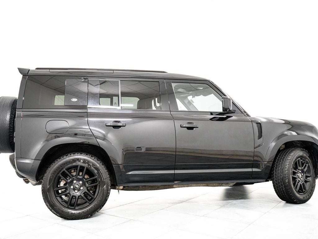2022 Land Rover Defender 110 S