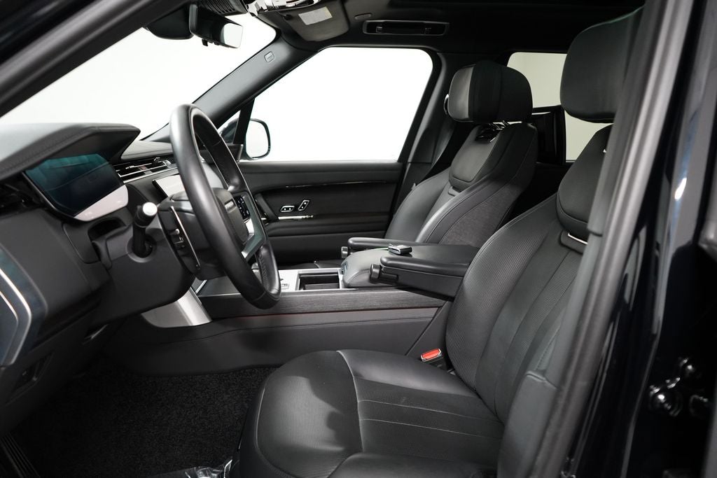 2024 Land Rover Range Rover SV