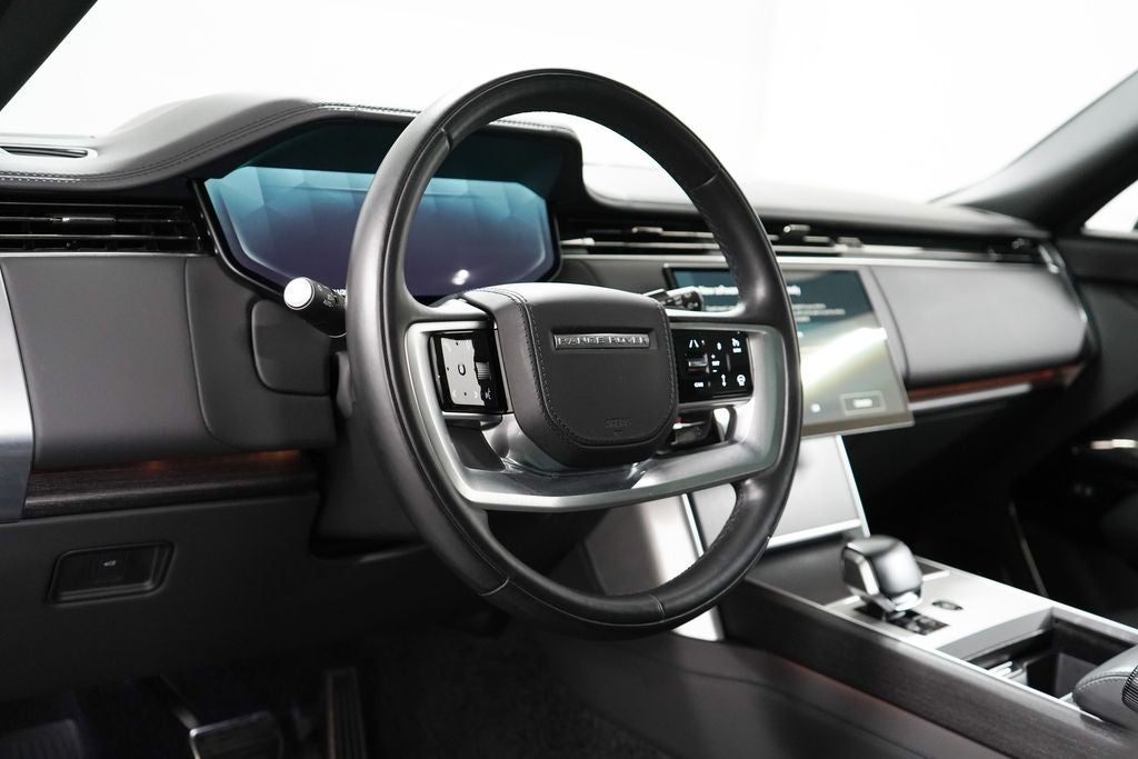 2024 Land Rover Range Rover SV