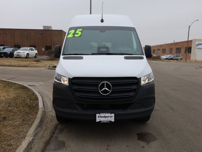2025 Mercedes-Benz Sprinter 2500 Passenger 170 WB High Roof