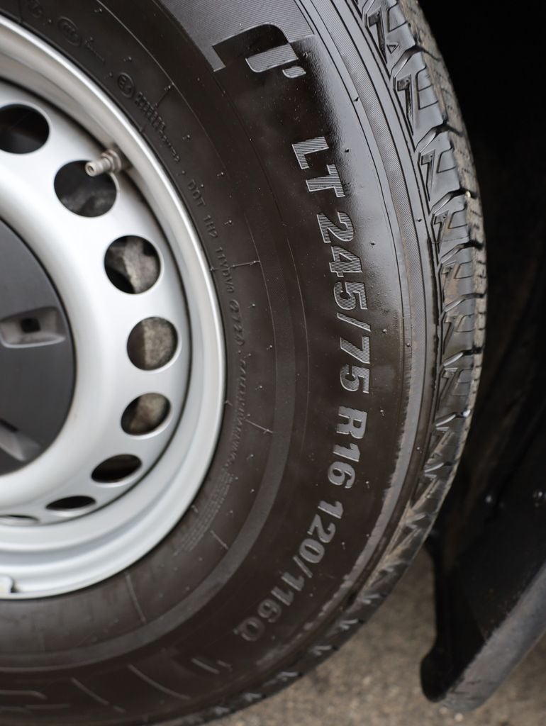 2025 Mercedes-Benz Sprinter 2500 Passenger 170 WB High Roof