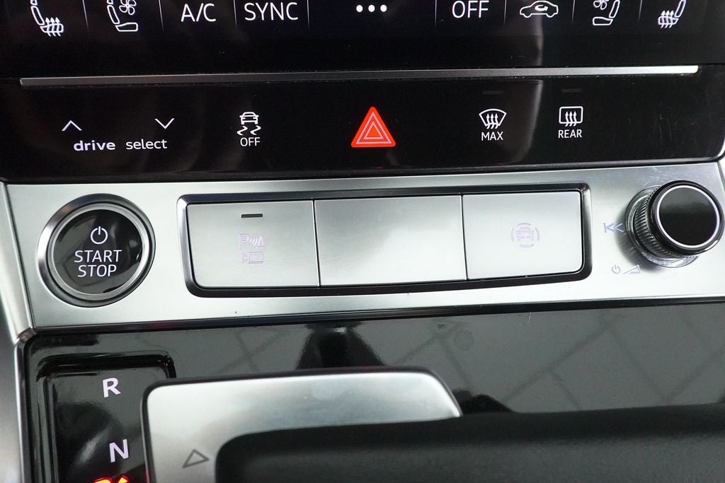 2024 Audi Q8 e-tron Premium Plus quattro