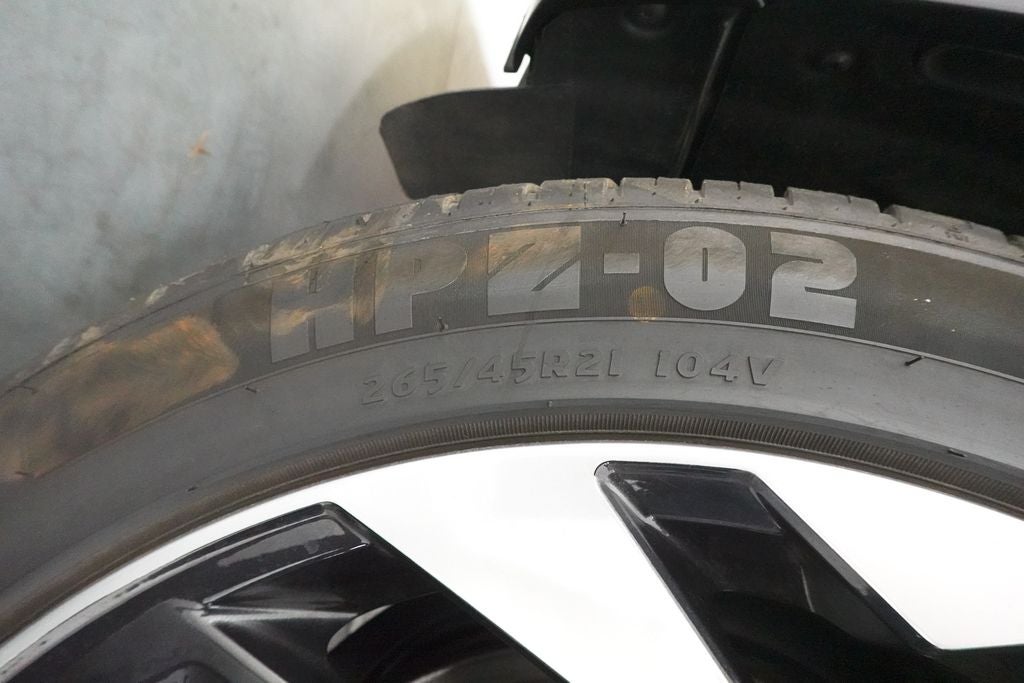 2024 Audi Q8 e-tron Premium Plus quattro