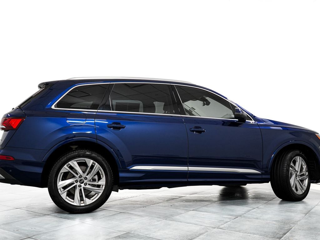 2023 Audi Q7 Premium
