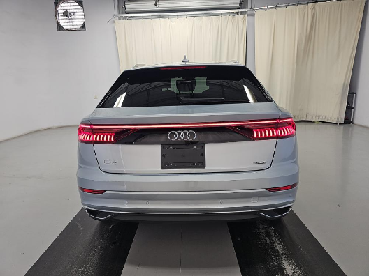 2023 Audi Q8 Premium