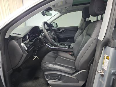 2023 Audi Q8 Premium