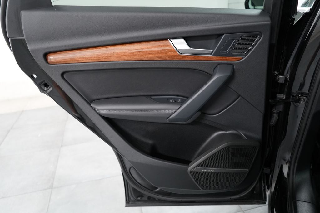 2023 Audi Q5 S line Premium Plus