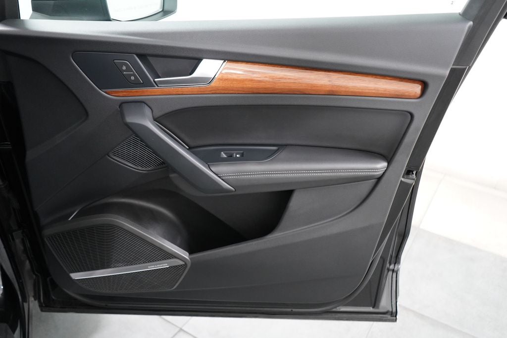 2023 Audi Q5 S line Premium Plus