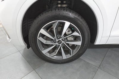 2024 Audi Q5 45 S line Premium quattro