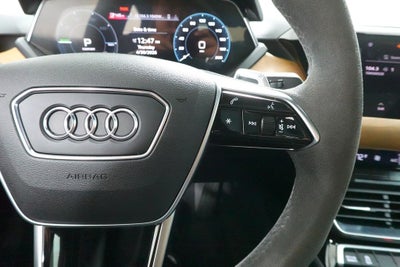 2023 Audi e-tron GT Premium Plus quattro