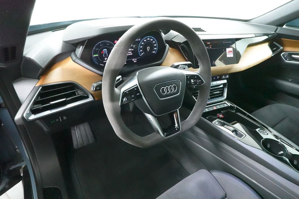 2023 Audi e-tron GT Premium Plus quattro