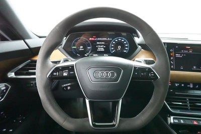2023 Audi e-tron GT Premium Plus quattro