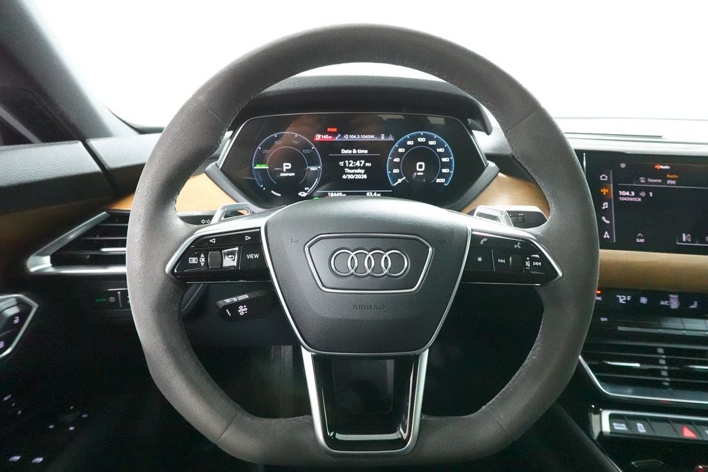 2023 Audi e-tron GT Premium Plus quattro