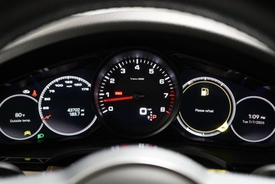2022 Porsche Cayenne Base