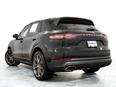 2022 Porsche Cayenne Base
