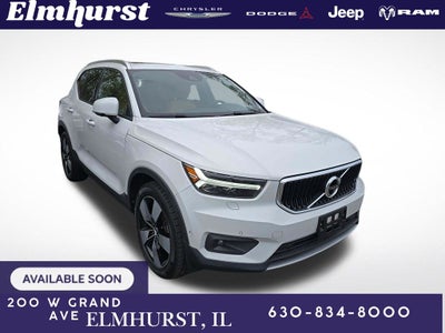2019 Volvo XC40 Momentum