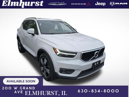 2019 Volvo XC40 Momentum
