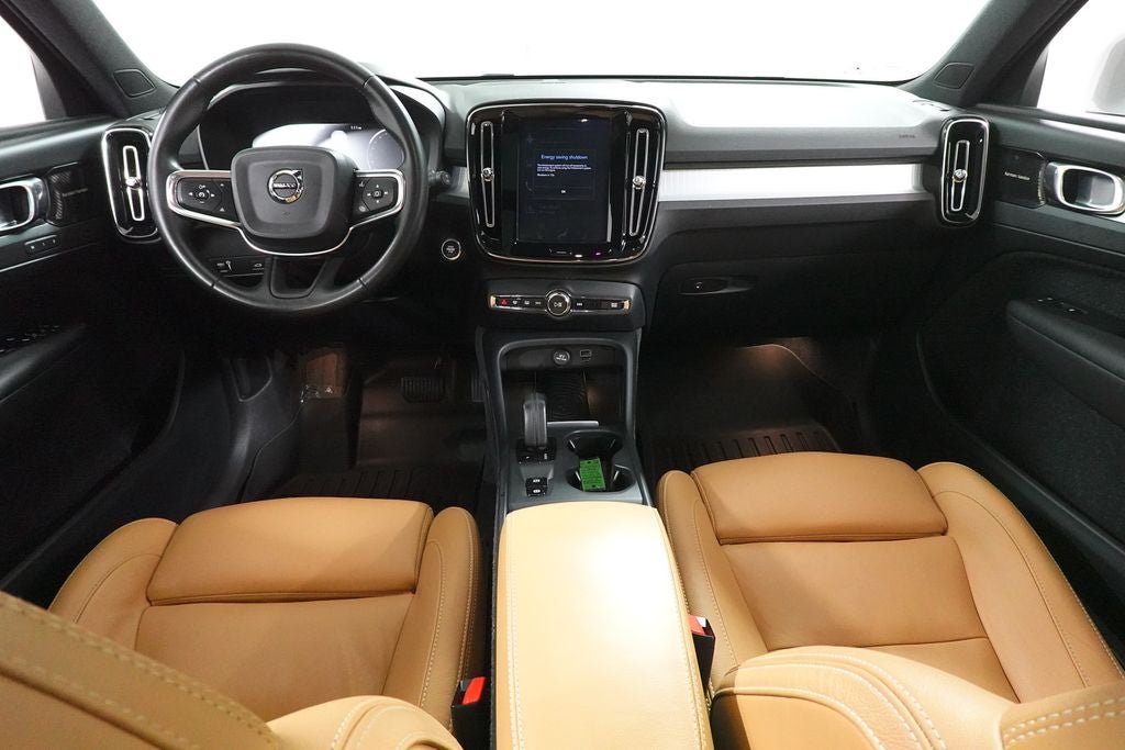 2019 Volvo XC40 Momentum