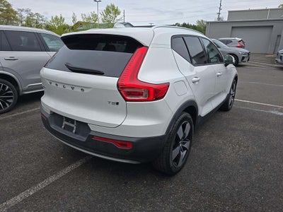 2019 Volvo XC40 Momentum