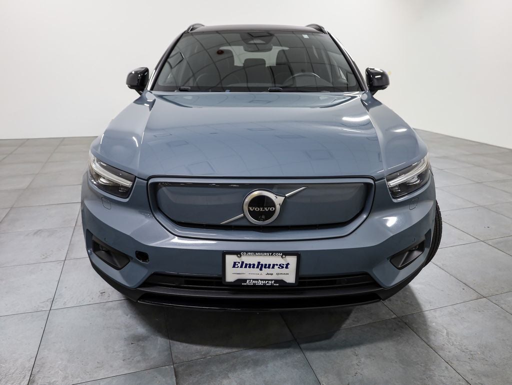 2021 Volvo XC40 Recharge Pure Electric P8