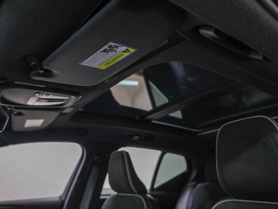 2021 Volvo XC40 Recharge Pure Electric P8