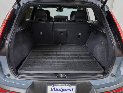 2021 Volvo XC40 Recharge Pure Electric P8