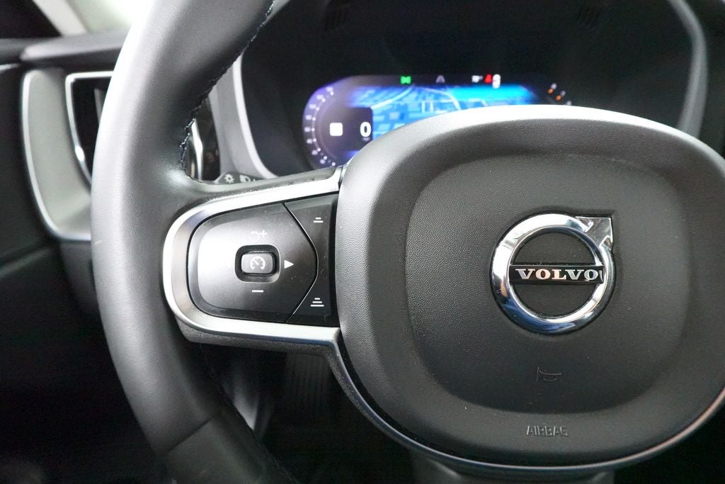 2023 Volvo XC60 B5 Core