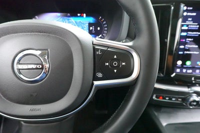 2023 Volvo XC60 B5 Core