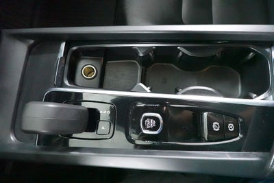 2023 Volvo XC60 B5 Core