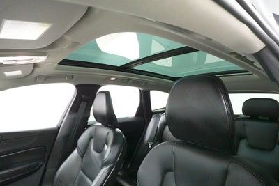 2023 Volvo XC60 B5 Core
