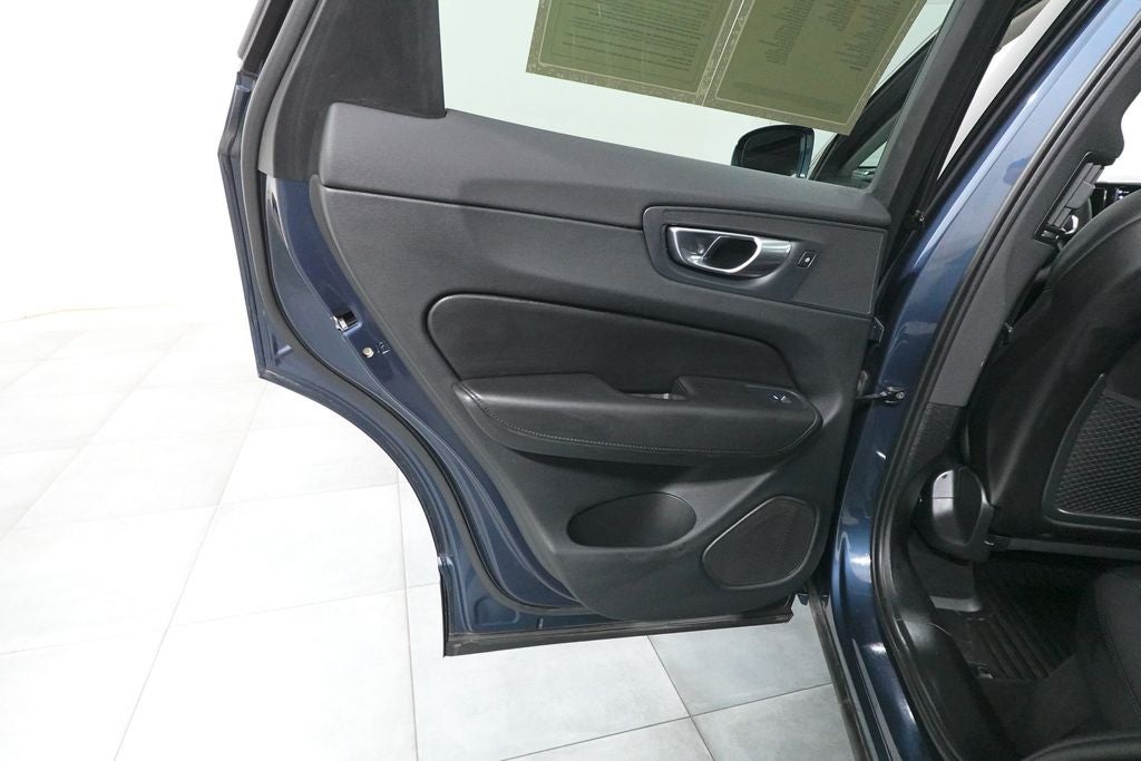 2023 Volvo XC60 B5 Core