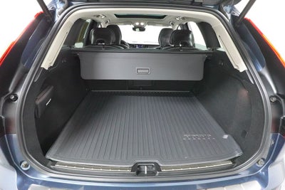 2023 Volvo XC60 B5 Core