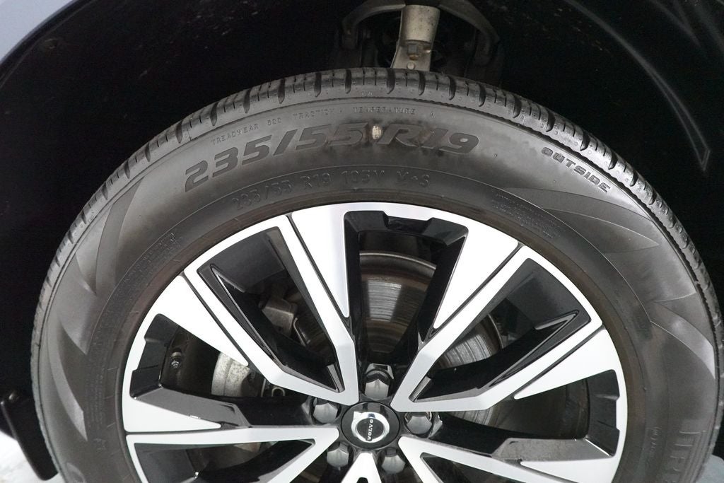 2023 Volvo XC60 B5 Core